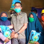 Peduli Masyarakat, Abdul Malik Salurkan Bantuan Beras