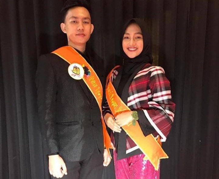 Mahasiswa UHO dan IAIN menjadi pasangan putra putri Kampus tahun 2021.