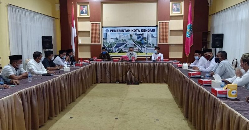 Pemkot Kendari Segera Bentuk Dewan Masjid Hingga Tingkat Kecamatan