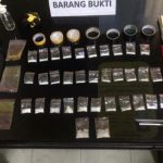 Pengedar Narkoba di Kendari Ditangkap, 34 Saset Sabu Siap Edar Disita Polisi