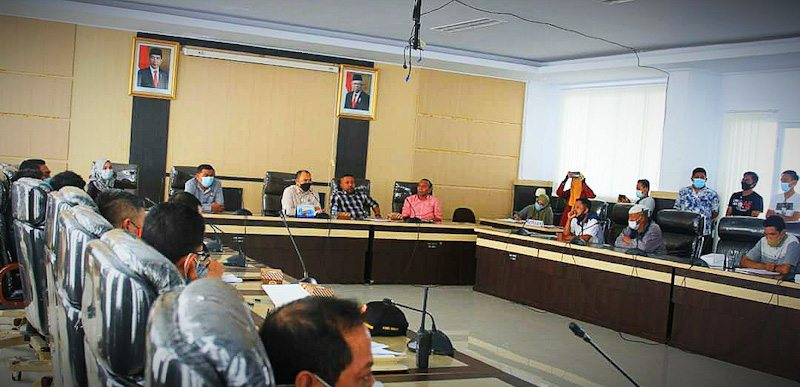 Pedagang Mengeluh Sampah di TPI Kendari Menumpuk, Dewan RDP Instansi Terkait