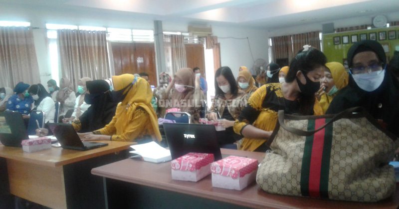 DPPKB Sultra Gelar Orientasi Pendataan Keluarga Berencana 2021