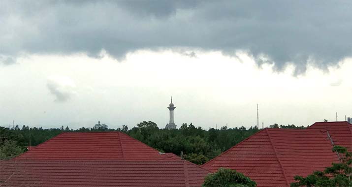 Curah Hujan Tinggi, Warga Kendari Diminta Waspada