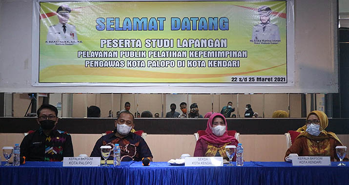 Peserta Diklat Kota Palopo Studi Banding Pelayanan Publik di Kendari