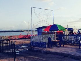 Merasakan Sensasi Bukber di Tambat Labuh Kota Kendari