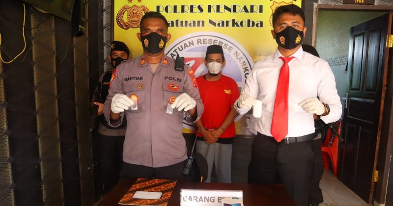 Sembunyikan Sabu di Rumahnya, Seorang Pria di Kendari Diamankan Polisi