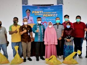 Sambut HUT Kota Kendari, PSMTI Berbagi 500 Paket Sembako