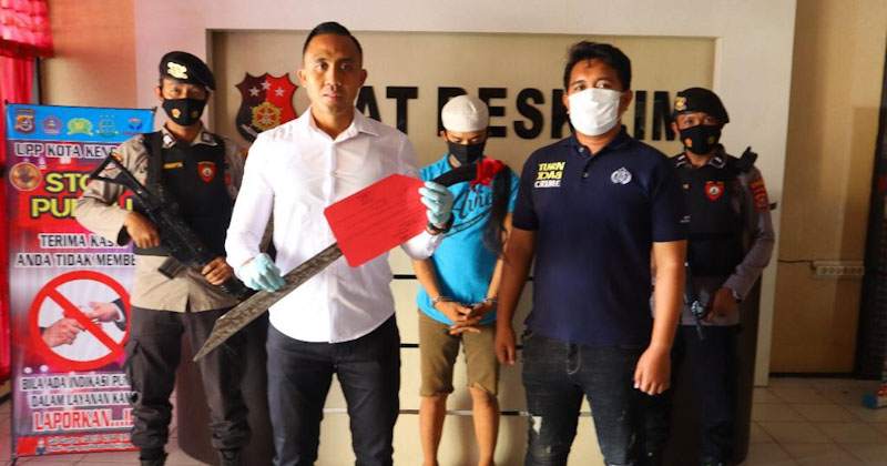 Cemburu, Pria Asal Konut Aniaya Pacarnya dengan Sebilah Parang