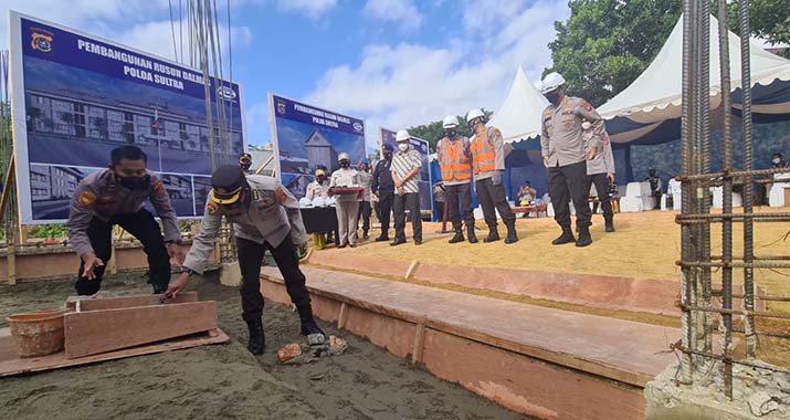 Letakkan Batu Pertama Rusun Dalmas dan BPKB, Kapolda Sultra : Diharapkan Bisa Tingkatkan Kinerja