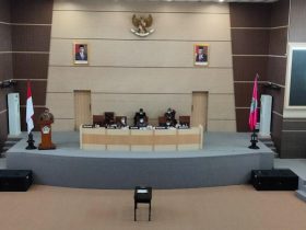 Berkaitan Dengan UU Cipta Kerja, Raperda CBD Teluk Kendari Ditarik