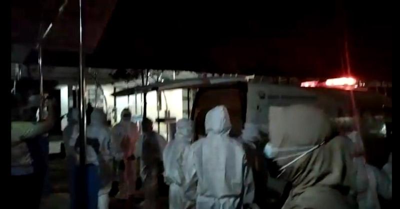 Jenazah Istri Gubernur Sultra Dimakamkan di TPU Punggolaka 