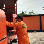 Menuju Operasi pencarian korban oleh Tim Rescue Pos SAR Kolaka.
