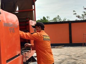 Menuju Operasi pencarian korban oleh Tim Rescue Pos SAR Kolaka.