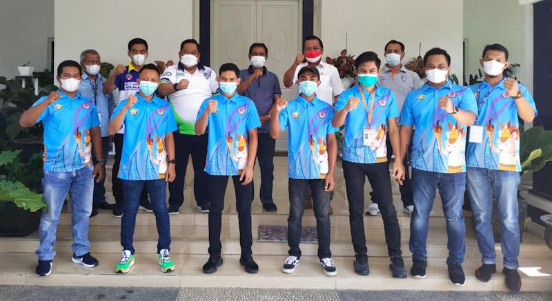 Anton Timbang Pantau Latihan 2 Pembalap Muda Perwakilan Sultra Pada PON XX Papua