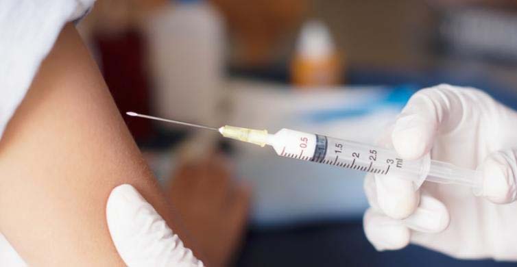 Sehari Jelang HUT RI ke 76 Peserta Vaksinasi Lebihi Kuota