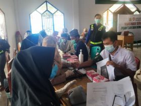 Polres Konawe Gelar Vaksinasi Covid 19 di Ponpes Al Ikhlas Amberi