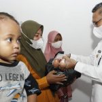 Bagikan 100 Paket Sembako, AP2 Sultra Puji Kepemimpinan Sulkarnain Kadir