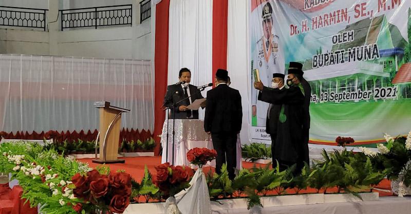 Dr Harmin Dilantik Jadi Pj Sekda, Ini Pesan Bupati Muna