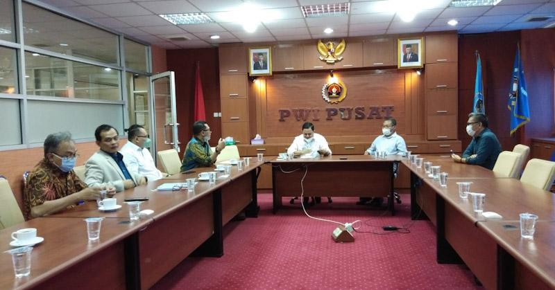 Komunitas Hipnotis Indonesia Jalin Kemitraan Dengan PWI Pusat