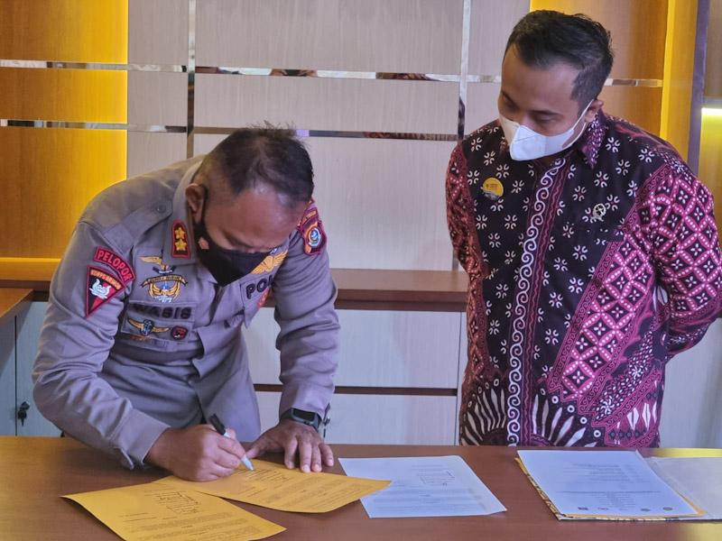 Mudahkan Pelayanan Hukum, Polres Konawe dan PN Unaaha Teken MoU E Pandu