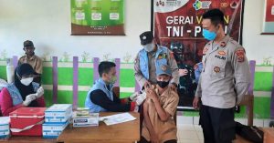 Target Kekebalan Kelompok, TNI Polri Gelar Vaksinasi Pelajar dan Masyarakat Konut