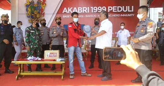 Vaksinasi Akabri 1999 di Konawe, Mahasiswa USN Raih Hadiah Motor