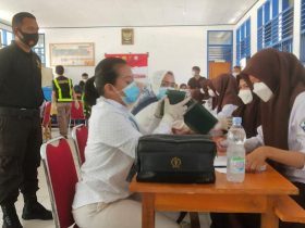 Gelar Vaksinasi Merdeka di SMAN 1 Unaaha, Polres Konawe Target 406 Penerima Vaksin