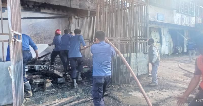 5 Ruko di Kota Lama Hangus Terbakar, Kerugian Mencapai Rp 6,3 Miliar