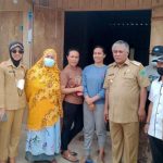 Kunjungi Daerah Terluar, Bupati Konawe Janji Akan Perbaiki Jalan dan Pincara