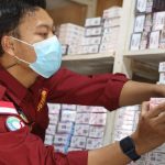 Kantor Bea Cukai Kendari dan KKP Sita Ribuan Rokok dan Minuman Ilegal