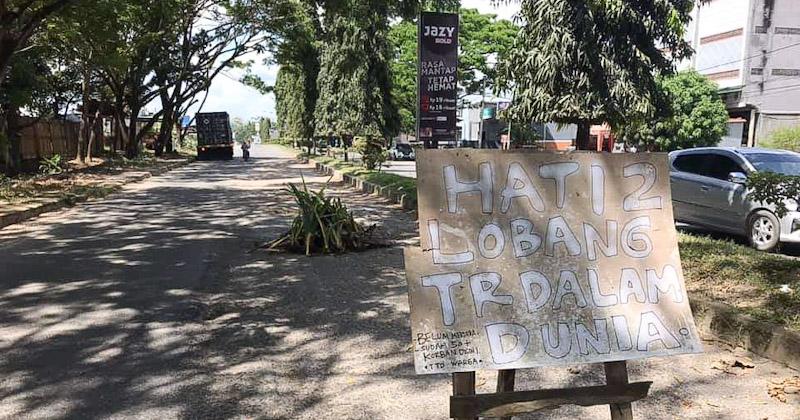 Jalan Poros Lakidende Konawe Rusak Parah, Puluhan Pengendara Alami Kecelakaan