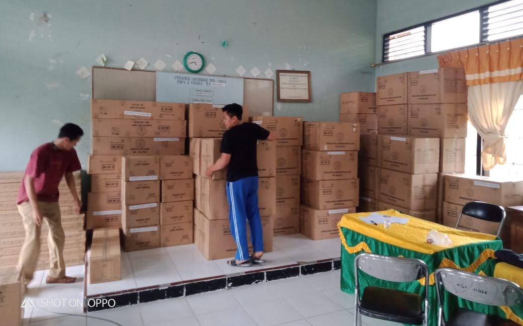 5 SMPN di Konawe Dapat Bantuan Alat Laboratorium IPA 