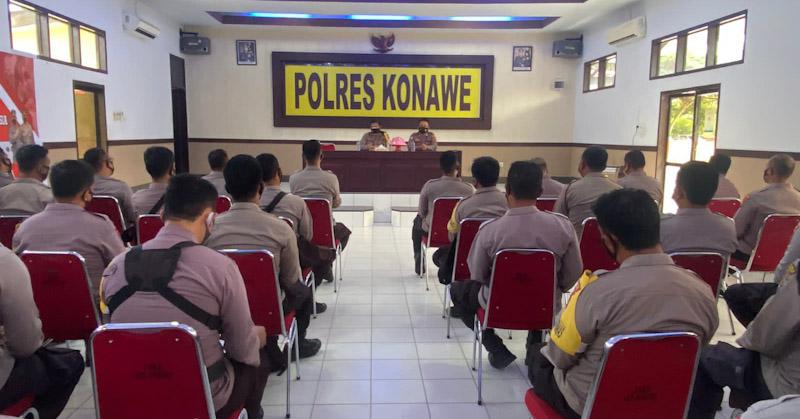 Evaluasi Tim Vaksinasi, Wakapolres Konawe : Pandemi Belum Berakhir