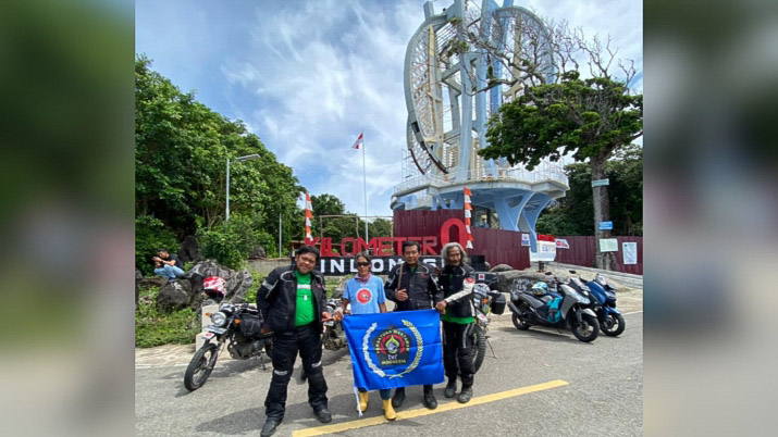 Tim Rider JKW-PWI Jelajahi Indonesia