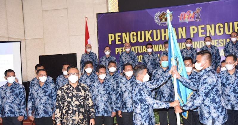 Pengurus PWI Sultra Dikukuhkan, Ketua PWI Sultra Siap Sukseskan HPN 2022
