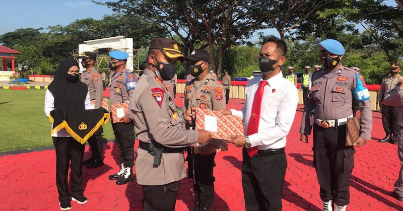 Berprestasi, 26 Anggota Polres Konawe Diganjar Penghargaan