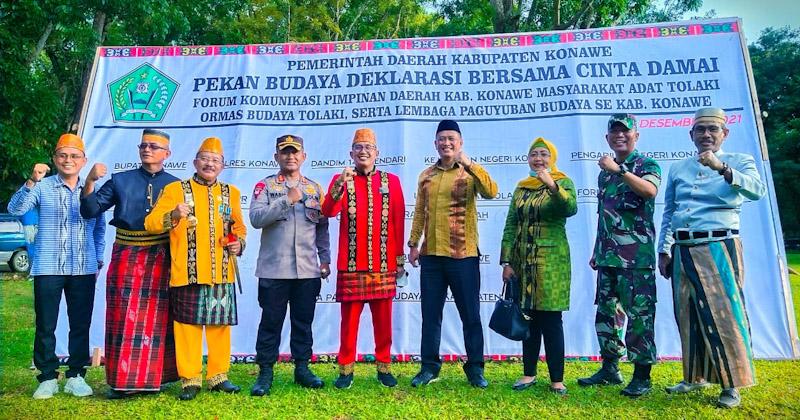 Tokoh Adat dan Tokoh Budaya Ikrar Jaga Kedamaian di Konawe