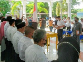 Lantik 294 Pejabat Funsional, Sekda Konawe Sindir Pejabat Santai dalam Bekerja