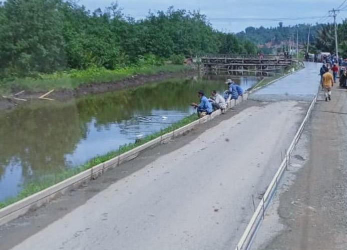 Koordinasi Pemda Konut Pembangunan Jalan Beton Motui Diamini PT VDNI dan PT OSS