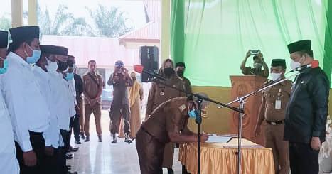 Lantik BPD, Bupati Konut Tegaskan Kerja Baik Dan Gunakan Dana OP Tepat Sasaran Serta Transparan