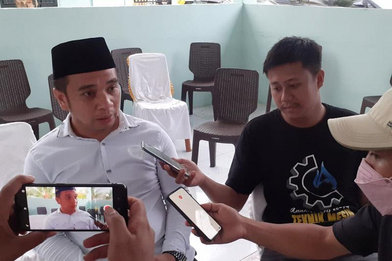 Anggota BPD Konut Sedekahkan Seluruh Gajinya untuk Masyarakat dan Rumah Ibadah