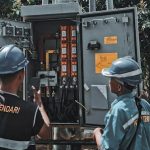 Terangi 11 Desa Terpencil di Koltim, PLN Kucurkan Investasi Rp 18,56 Miliar