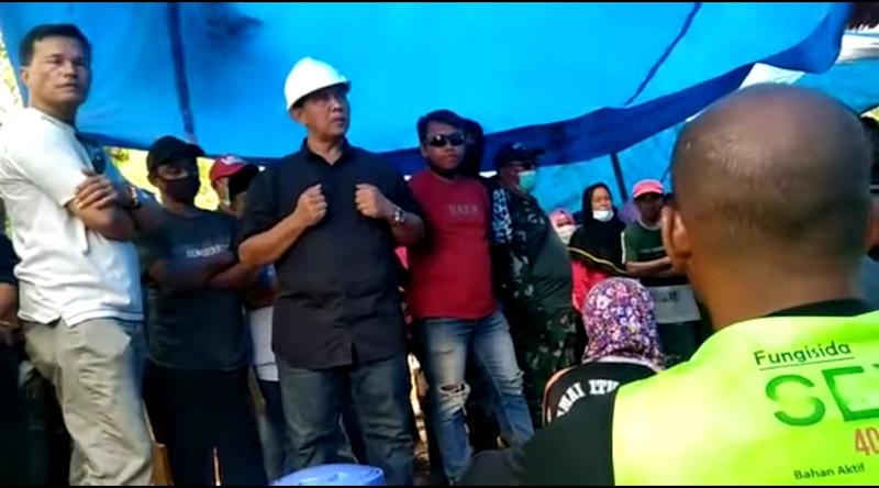 Dialog Pimpinan PT GKP dengan Warga Tolak Tambang Berlangsung Panas