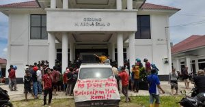 Warga Lingkar PSN Konawe Demo PT WIKA, Diduga Pecat Karyawan Sepihak