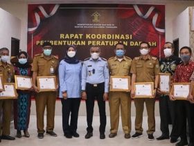 6 Pemda dan 3 DPRD Dapat Penghargaan dari Kemenkumham Sultra