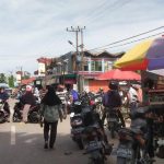 Minyak Goreng Kemasan Mahal, Warga Konawe Beralih ke Minyak Goreng Curah