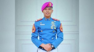 Pecah Tangis Jasinta Tunangan Lettu Anm Muhammad Ikbal Korban KKB Papua Saat Tiba di Rumah Duka