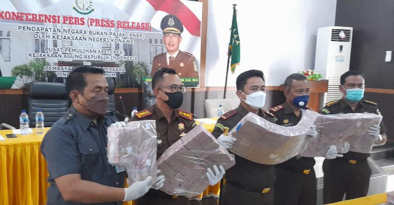Kejati Sultra Selamatkan Rp 9,3 Miliar Uang Negara dari 3 Perusahaan Tambang