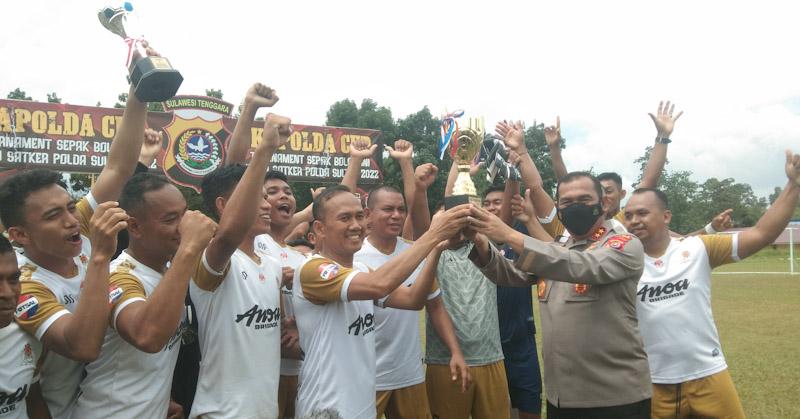 Juarai Turnamen Sepak Bola Polda Sultra, Tim Brimob Sultra Kalahkan Polresta Kendari