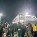 H-4 Lebaran, Pemudik Raha Mulai Padati Pelabuhan Kapal Malam